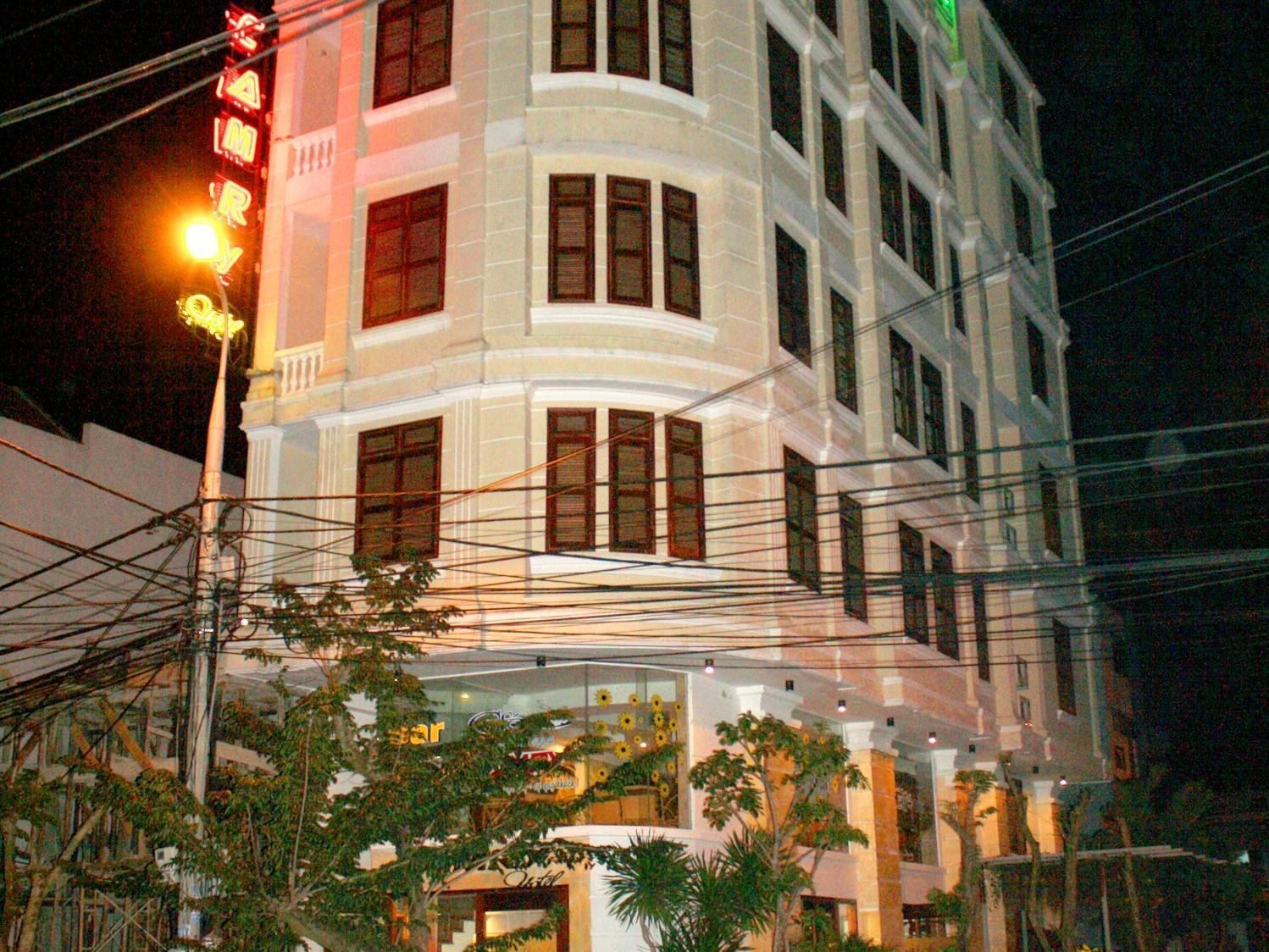 Camry Hotel 다낭 외부 사진