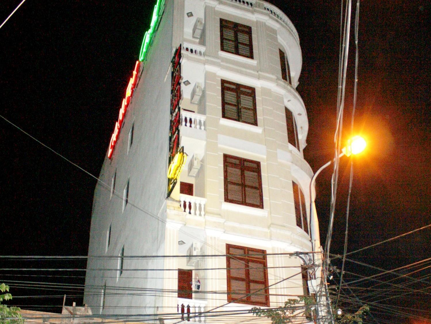 Camry Hotel 다낭 외부 사진