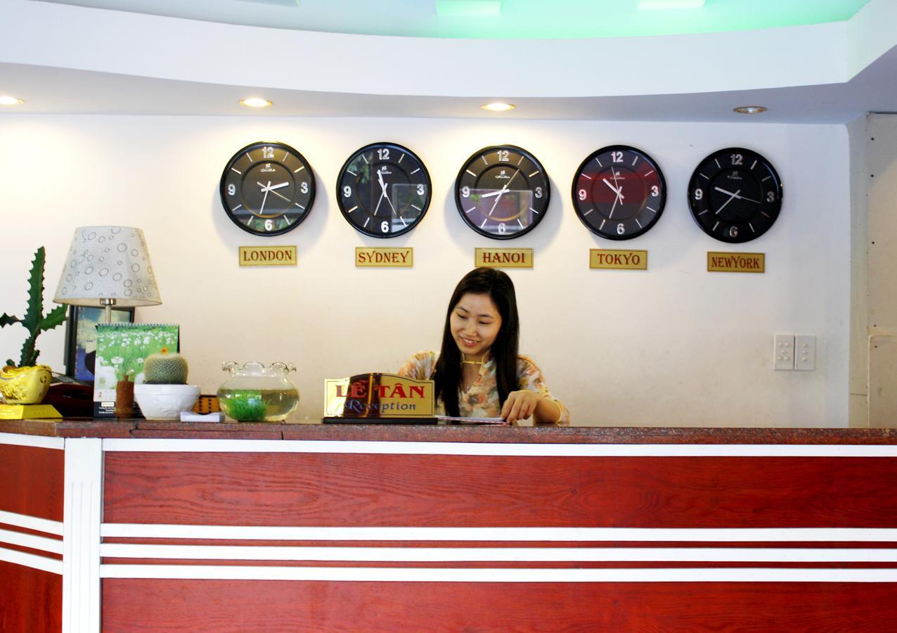 Camry Hotel 다낭 외부 사진